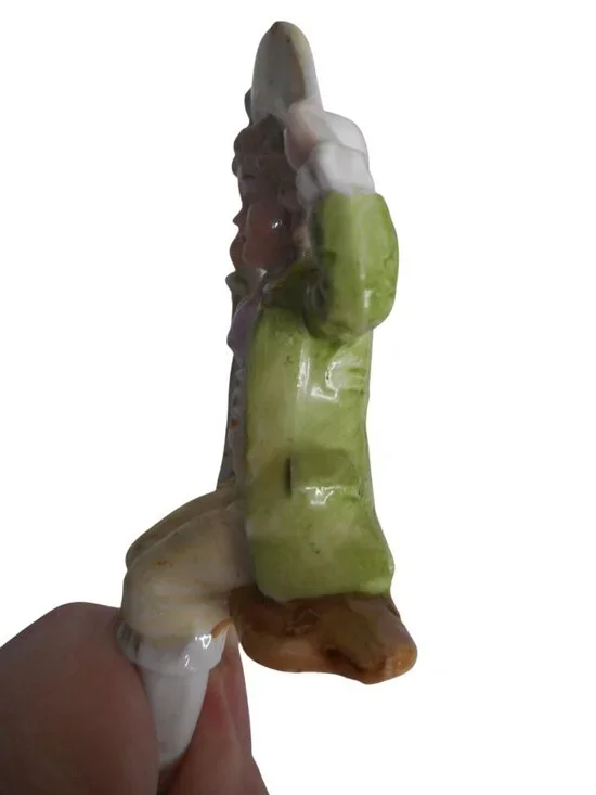 Porcelain Painted shelf sitter Victorian girl on swing - Picture 2 of 7